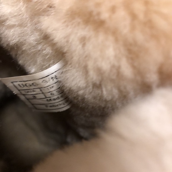 UGG Sequin Boot woman’s size 8 - Picture 13 of 13